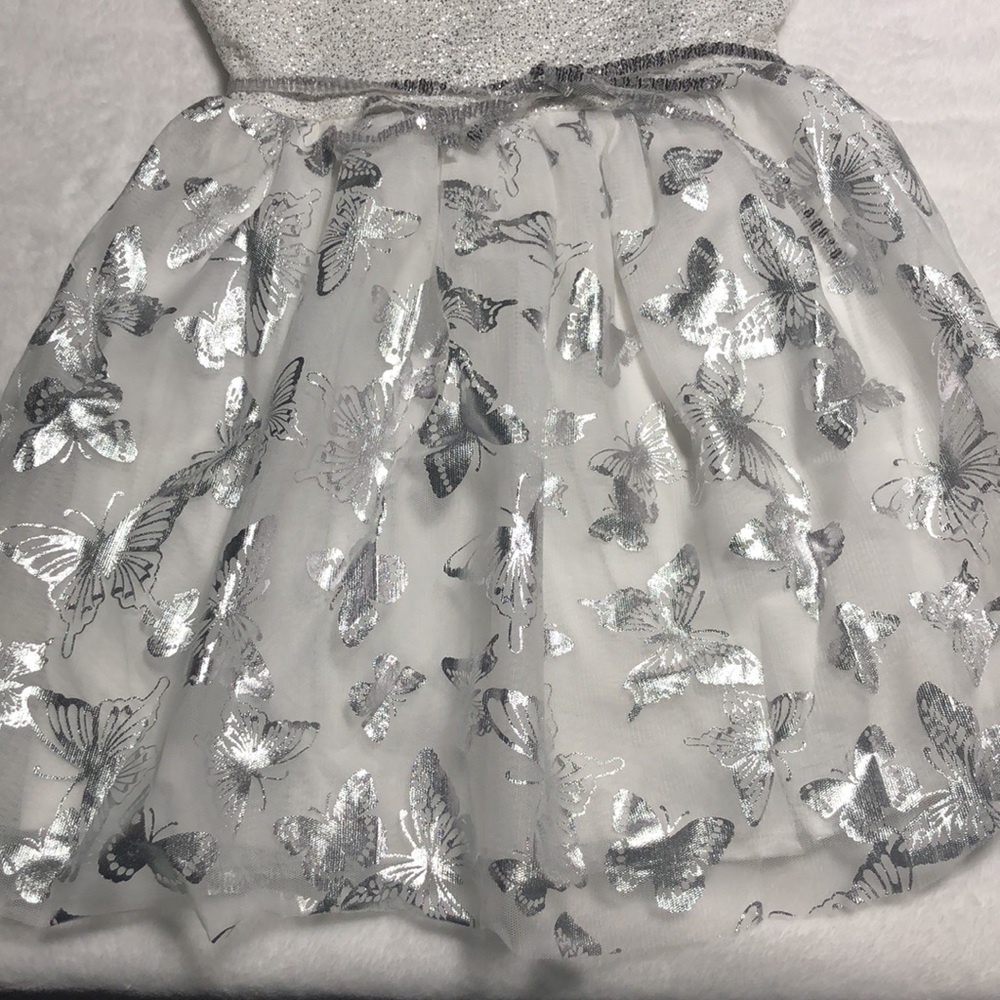 🐇🐣Easter Dress White and silver glittered dress With foiled butterflies - Picture 3 of 7